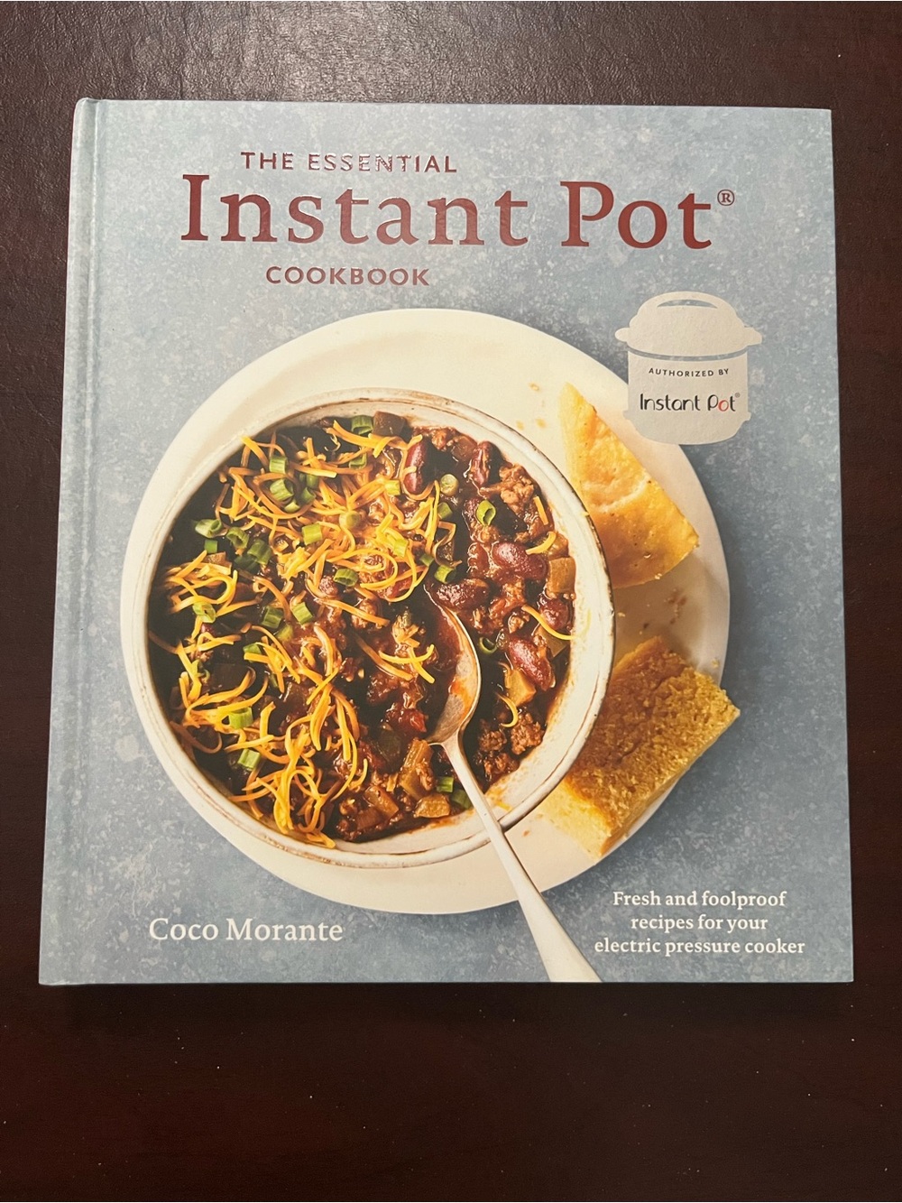 Instant Pot Cookbook - The Essential Instant Pot (Blue Cover)